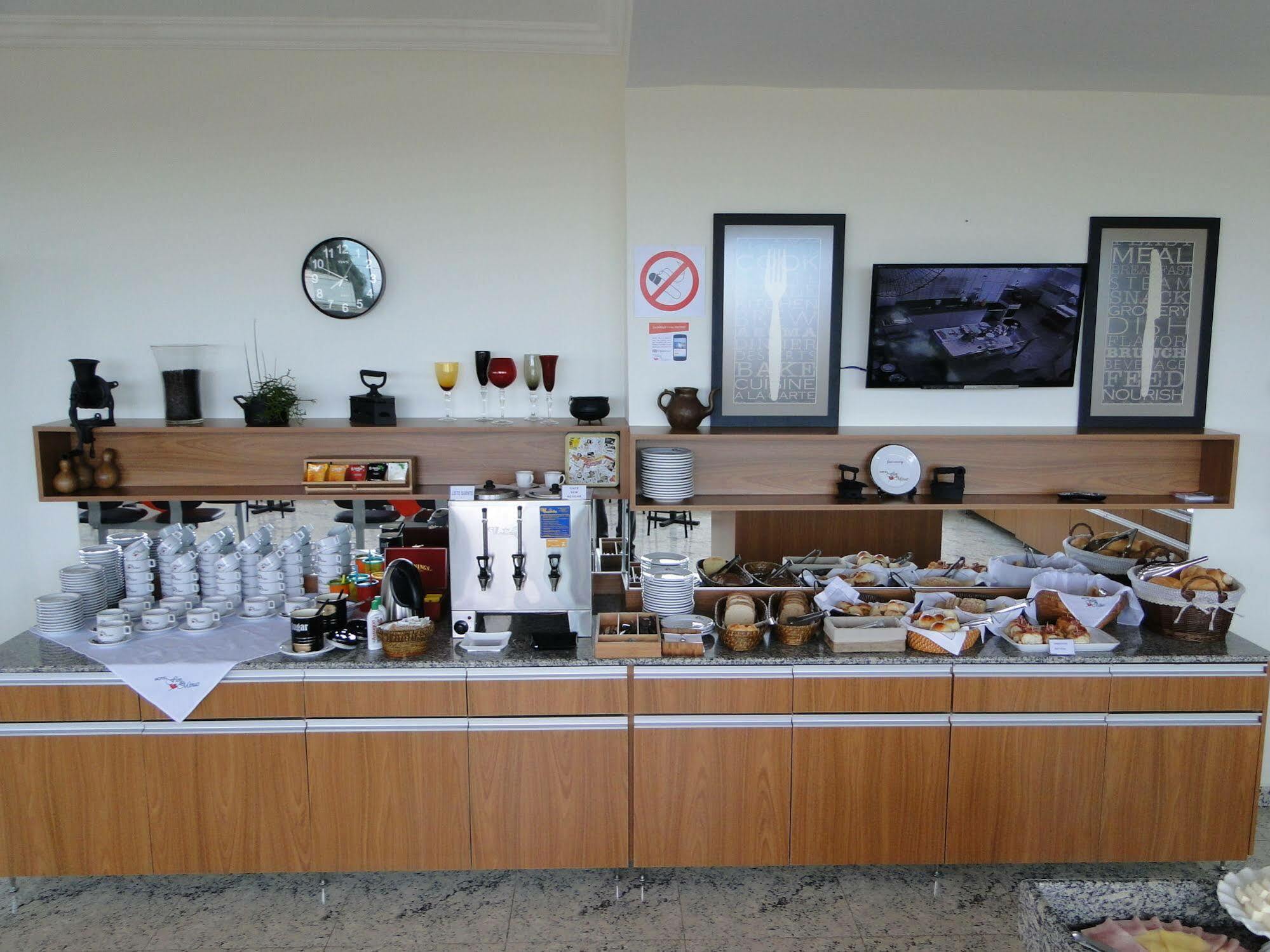 Hotel Flor De Minas Uberaba Kültér fotó